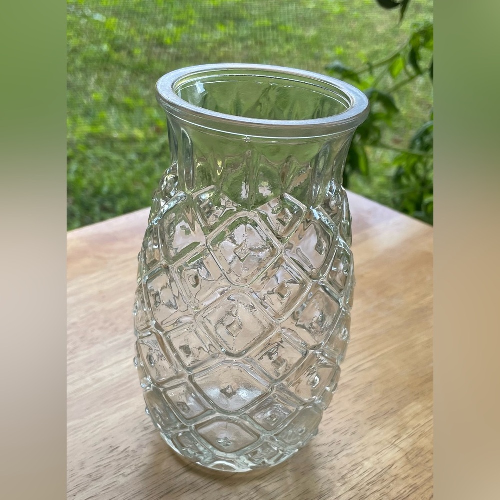 Set of 4 Elegant Clear Glass Libbey Pineapple Glasses